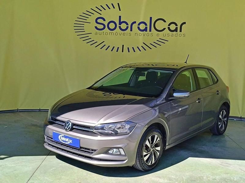 Cinzento Usado 2021 VW Polo Life | € 18.000 (Preço justo) - Imagem 1/4