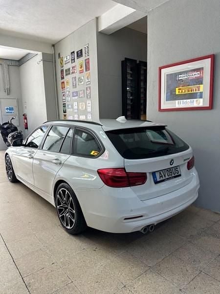 Usado BMW 320 Efficient Dynamics 190 HP (139 kW) 2018 Branco Carrinha