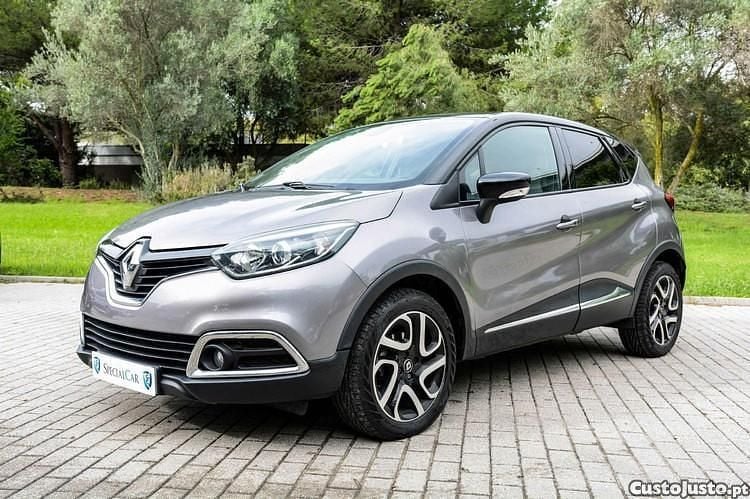 Cinza Usado 2017 Renault Captur SUV | € 12.450 (Preço justo) - Imagem 1/1