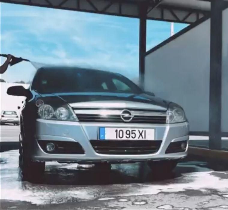 Usado 2004 Opel Astra Sedan | € 3.200 (Preço justo) - Imagem 1/4