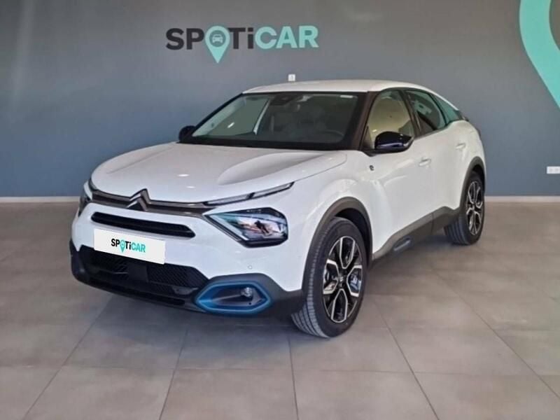 Branco Usado 2024 Citroën e-C4 Shine Sedan | € 26.900 (Bom preço) - Imagem 1/4