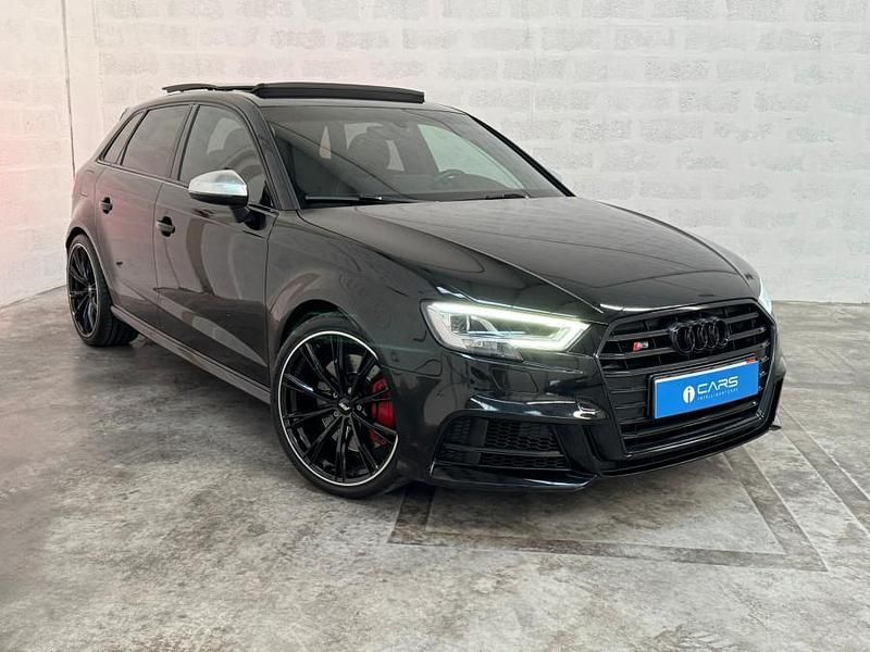 Preto Usado 2018 Audi S3 | € 38.400 - Imagem 1/4
