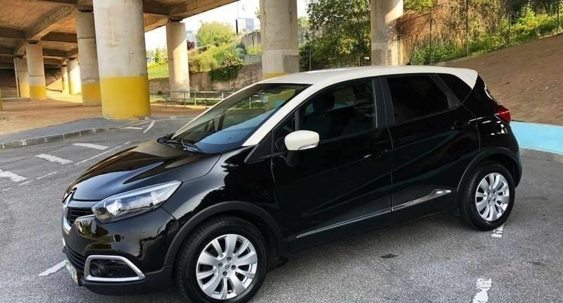 Preto Usado 2013 Renault Captur SUV | € 5.250 - Imagem 1/4