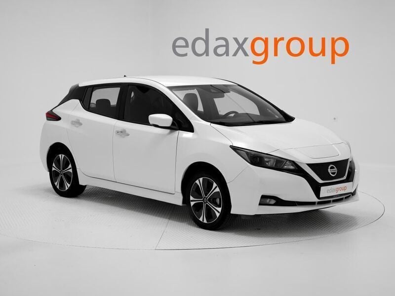 Branco Usado 2021 Nissan Leaf Acenta Citadino | € 16.990 (Preço justo) - Imagem 1/4