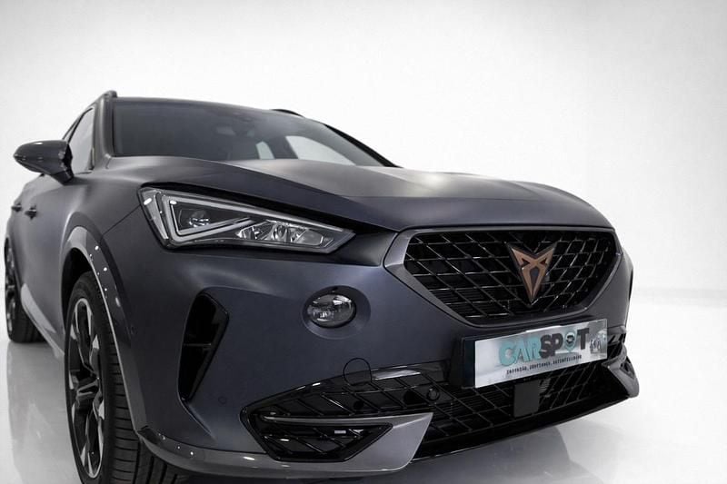 Usado Cupra Formentor 245 HP (180 kW) 2023 Cinzento SUV