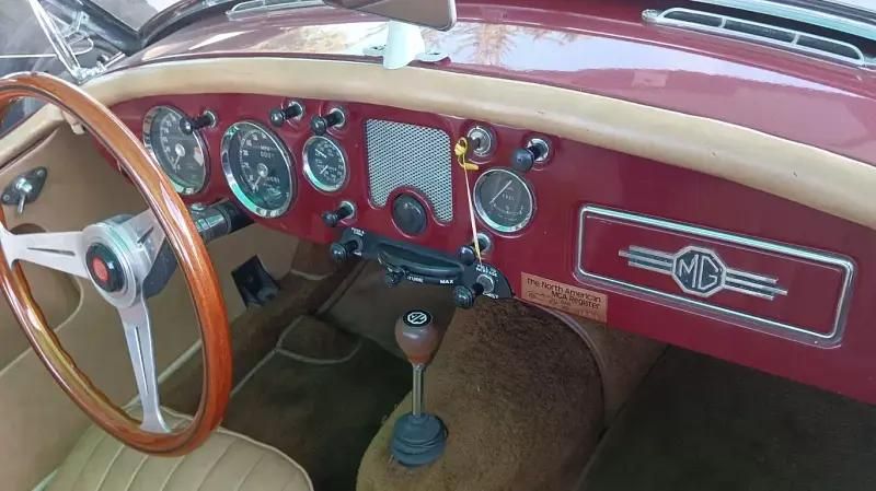 Usado MG MGA 85 HP (62 kW) 1961 Vermelho Cabrios