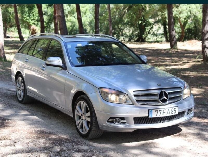 Usado 2008 Mercedes C220 Avantgarde Sedan | € 8.950 (Bom preço) - Imagem 1/4