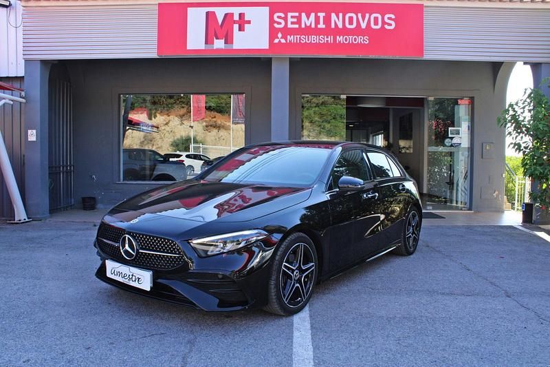 Preto Usado 2024 Mercedes A200 AMG line Sedan | € 34.750 (Preço justo) - Imagem 1/4