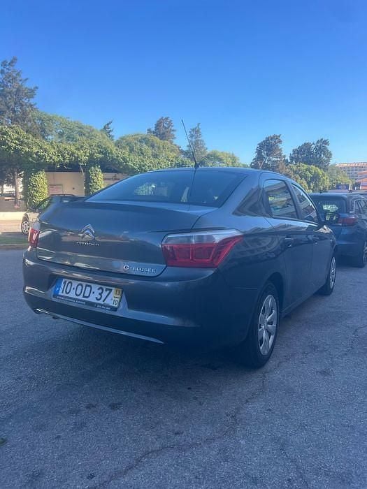 Usado Citroën C-Elysee I 72 HP (52 kW) 2013 Sedan