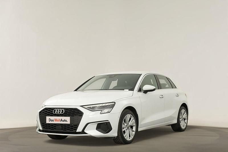 Usado Audi A3 116 HP (85 kW) 2023 Branco