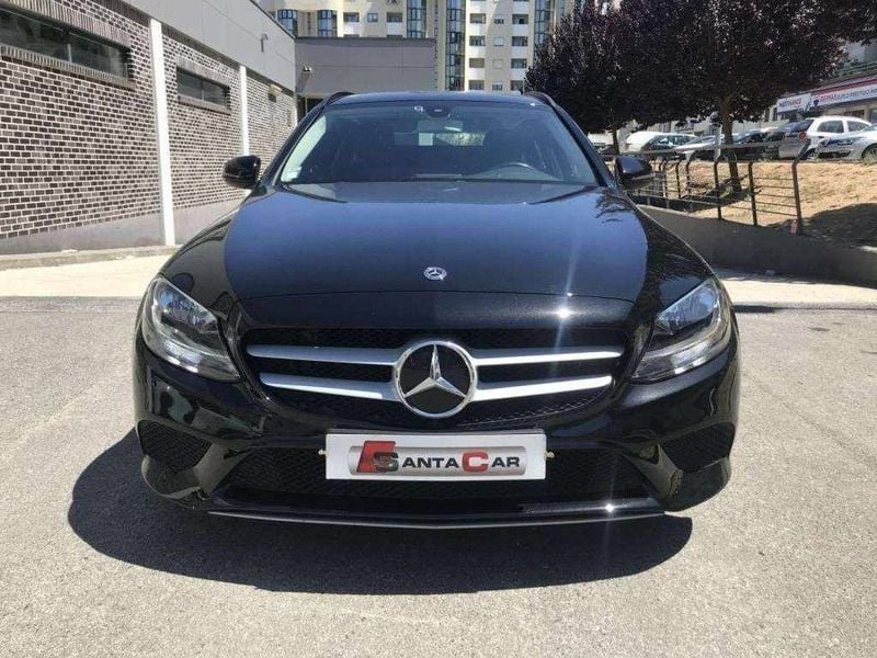Preto Usado 2020 Mercedes C200 Business Carrinha | € 29.900 (Preço justo) - Imagem 1/4