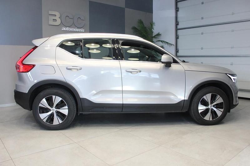 Usado Volvo XC40 Inscription 211 HP (155 kW) 2022 Cinza SUV