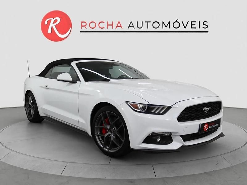 Usado Ford Mustang Convertible 317 HP (233 kW) 2016 Branco Cabrios