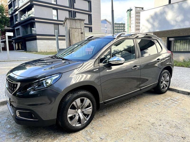 Usado 2019 Peugeot 2008 Style SUV | € 11.990 (Bom preço) - Imagem 1/4