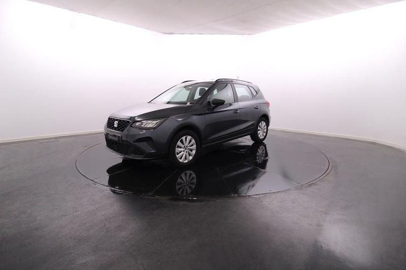 Usado Seat Arona 116 HP (85 kW) 2024 Cinzento SUV