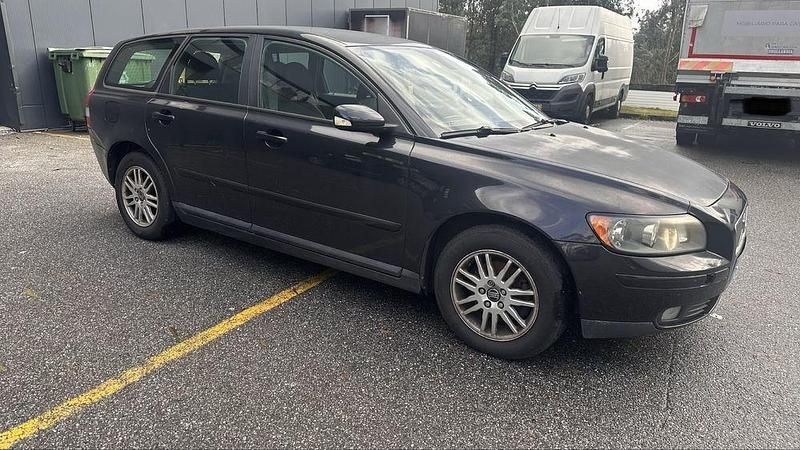 Usado Volvo V50 115 HP (84 kW) 2006 Carrinha