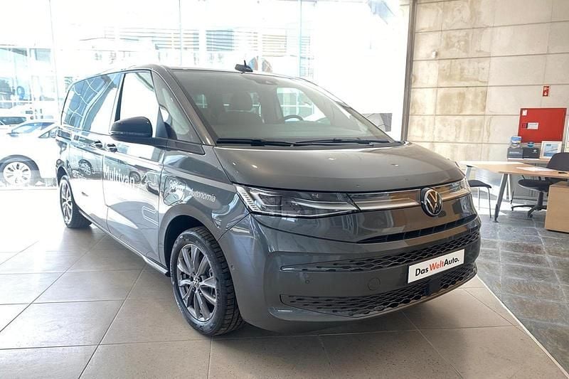 Cinzento Usado 2025 VW Multivan Life Van | € 55.990 - Imagem 1/4