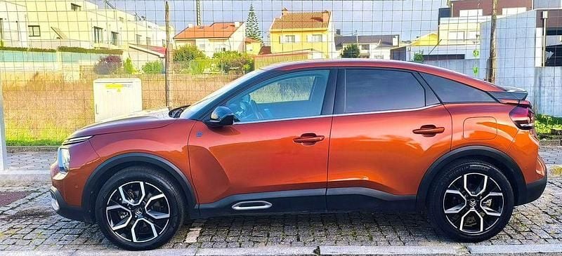 Usado 2022 Citroën e-C4 Shine Sedan | € 19.000 (Super Preço) - Imagem 1/4