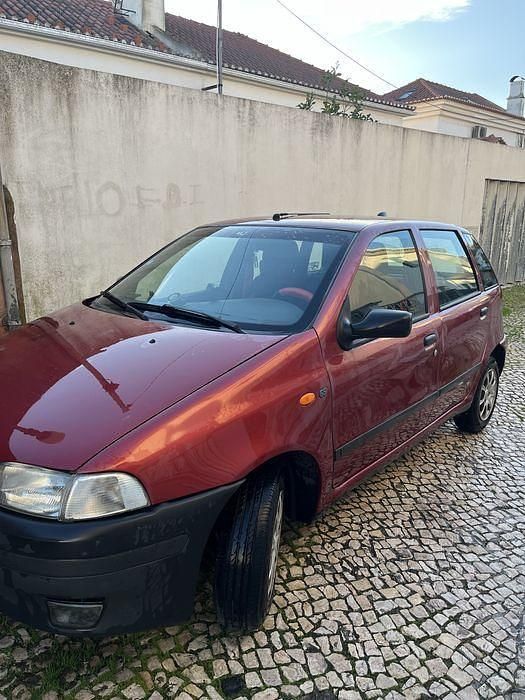 Usado Fiat Punto 1998 Sedan