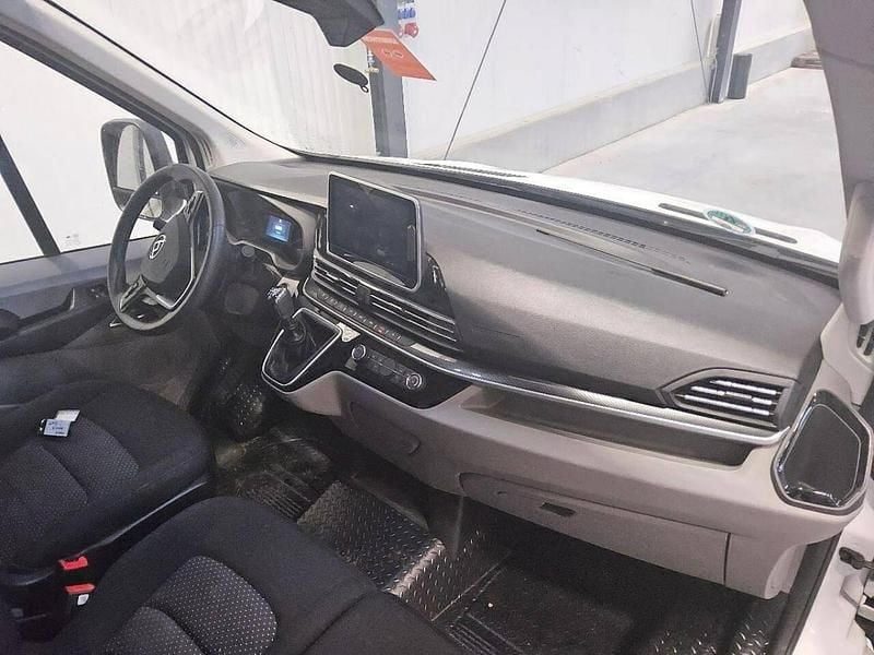 Usado Maxus V90 150 HP (110 kW) 2024 Branco Van