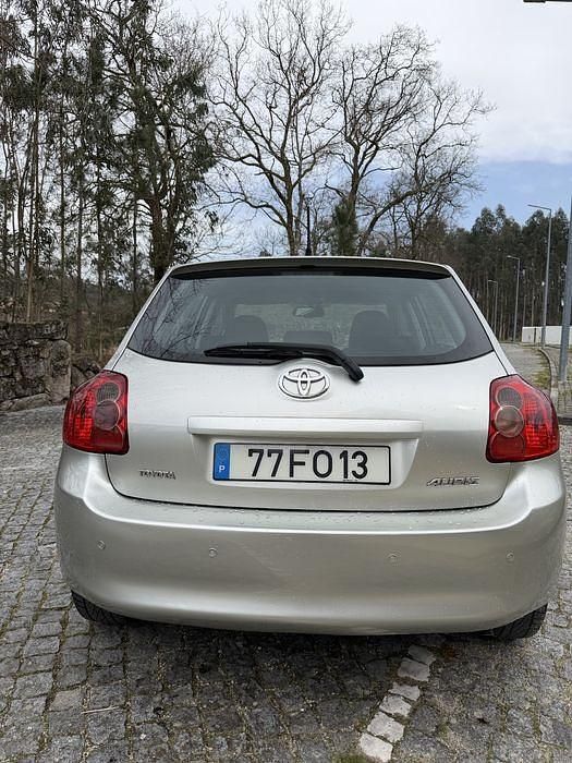 Usado Toyota Auris 90 HP (66 kW) 2008 Citadino