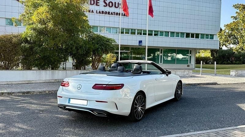 Usado 2017 Mercedes E220 AMG Cabrios | € 39.900 - Imagem 1/4