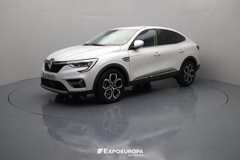 Branco Usado 2023 Renault Arkana SUV | € 20.990 (Super Preço) - Imagem 1/4