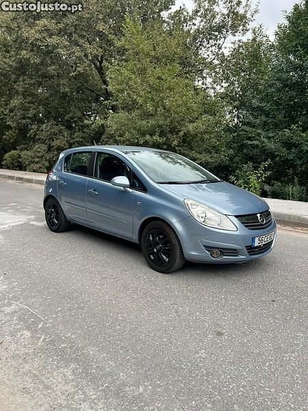 Azul Usado 2006 Opel Corsa Cosmo | € 6.500 (Caro) - Imagem 1/1