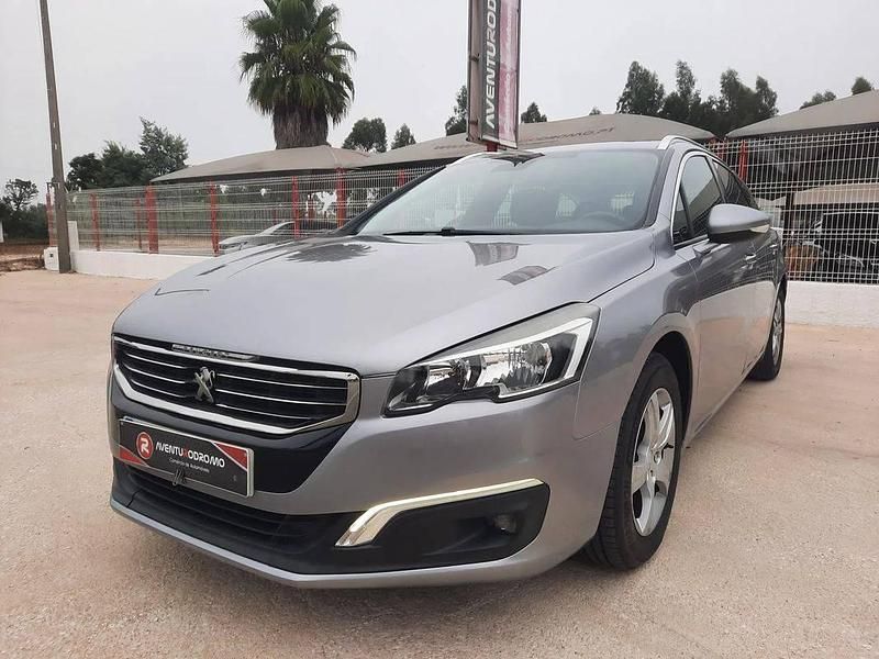 Usado Peugeot 508 SW 120 HP (88 kW) 2017 Cinzento Carrinha