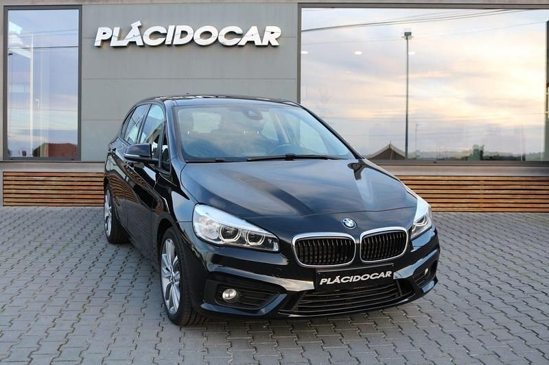 Preto Usado 2016 BMW 218 Active Tourer Monovolume | € 17.600 - Imagem 1/4