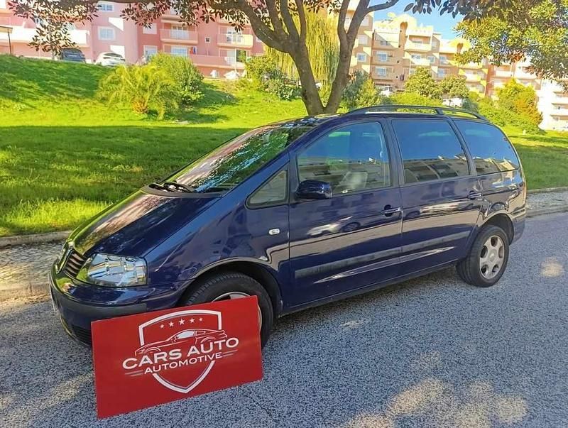 Azul Usado 2005 Seat Alhambra Sport Monovolume | € 7.500 (Preço justo) - Imagem 1/4