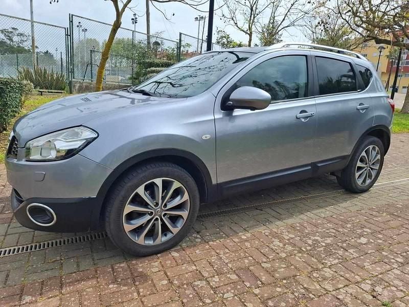 Cinzento Usado 2011 Nissan Qashqai SUV | € 9.980 (Preço elevado) - Imagem 1/4