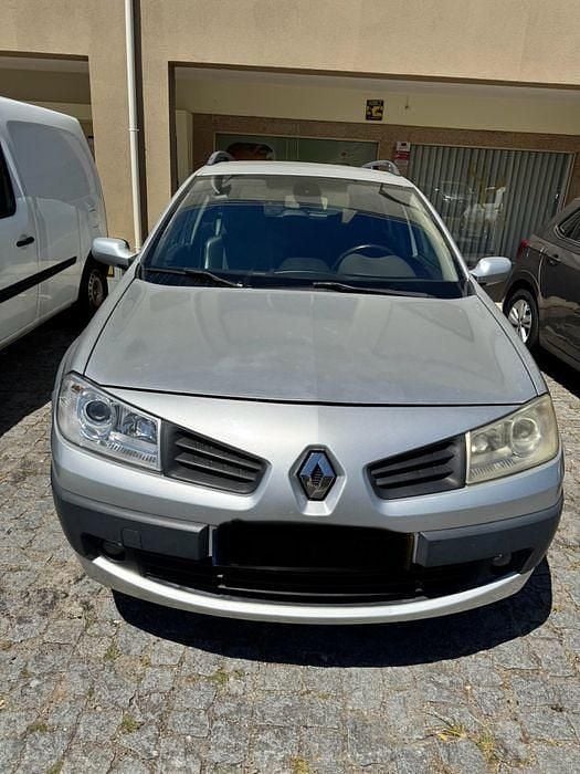 Usado 2006 Renault Mégane II Sedan | € 2.950 (Preço justo) - Imagem 1/4