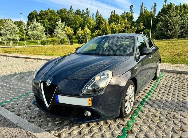 Usado 2017 Alfa Romeo Giulietta Super Sedan | € 13.600 (Preço justo) - Imagem 1/4