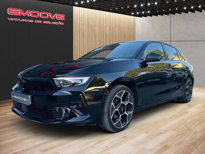 Usado Opel Astra GS Line 130 HP (95 kW) 2024 Preto