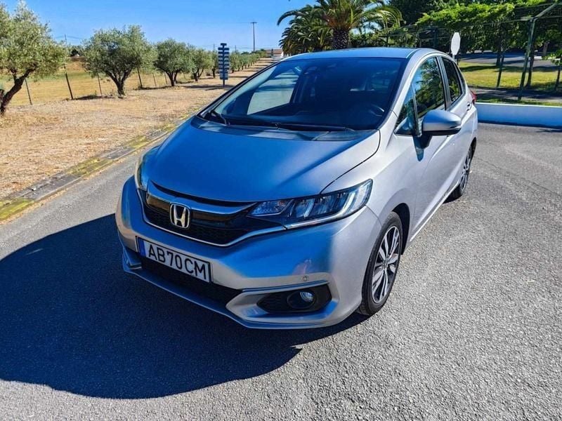 Cinzento Usado 2020 Honda Jazz Citadino | € 17.300 (Super Preço) - Imagem 1/4