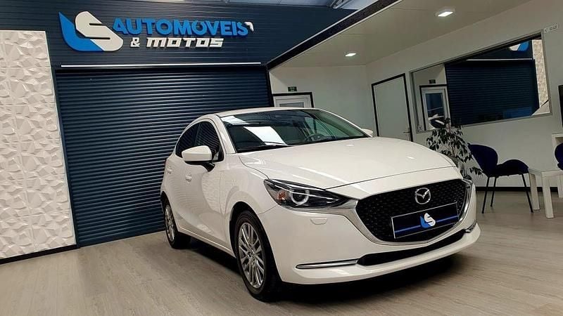 Usado Mazda 2 Evolve 90 HP (66 kW) 2021 Branco