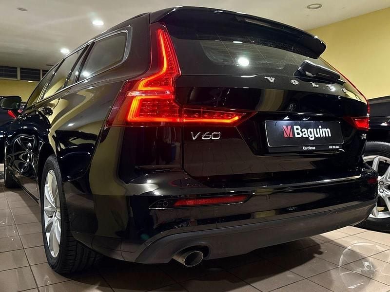 Preto Usado 2020 Volvo V60 Carrinha | € 29.900 (Preço justo) - Imagem 1/4
