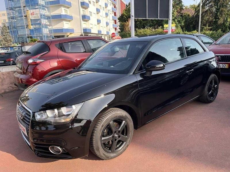 Preto Usado 2012 Audi A1 Citadino | € 10.990 (Preço justo) - Imagem 1/4
