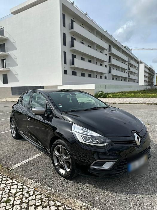 Usado 2017 Renault Clio IV GT-Line Sedan | € 12.200 (Preço justo) - Imagem 1/4