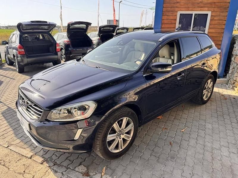 Usado Volvo XC60 150 HP (110 kW) 2017 Azul SUV