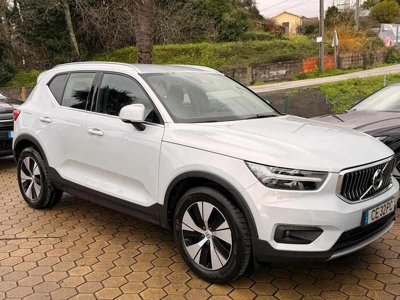 Usado Volvo XC40 262 HP (192 kW) 2020 Cinzento SUV