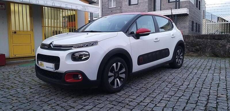 Branco Usado 2019 Citroën C3 PureTech Citadino | € 11.500 (Preço justo) - Imagem 1/4