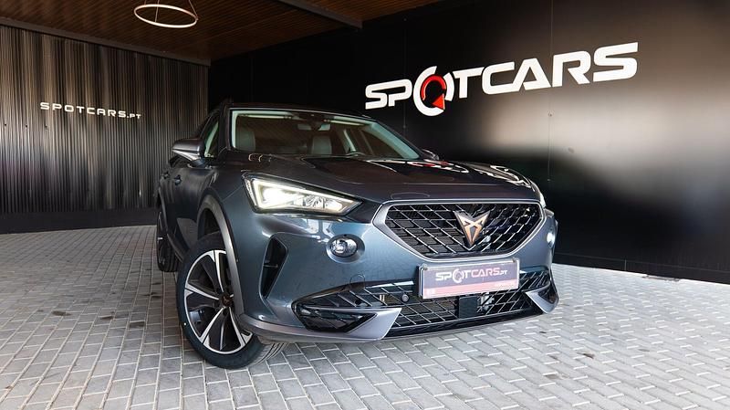 Cinza Usado 2023 Cupra Formentor SUV | € 29.500 (Preço justo) - Imagem 1/4