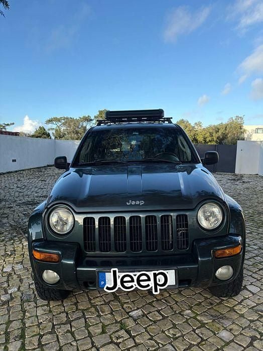 Usado 2001 Jeep Cherokee Limited SUV | € 9.000 - Imagem 1/4
