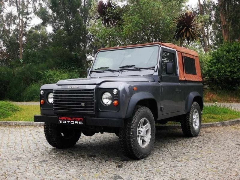 Antracite Usado 2003 Land Rover Defender SUV | € 34.990 - Imagem 1/1