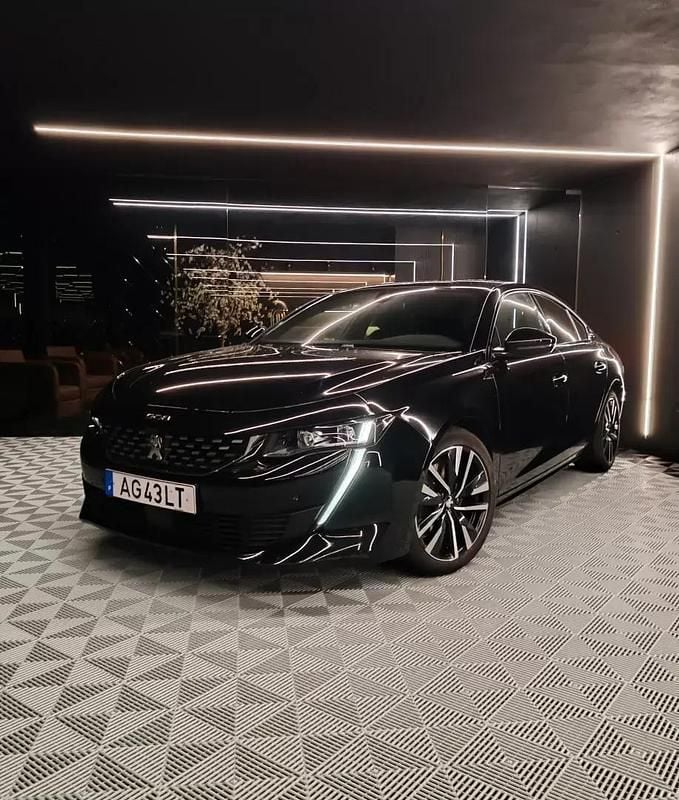 Preto Usado 2021 Peugeot 508 GT Sedan | € 24.750 (Preço justo) - Imagem 1/4