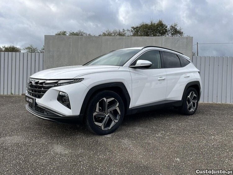 Branco Usado 2021 Hyundai Tucson SUV | € 29.490 (Bom preço) - Imagem 1/1