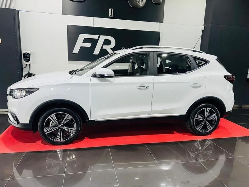 Usado MG ZS 105 kW (143 HP) 2021 Branco SUV