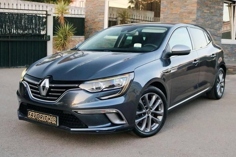 Cinzento Usado 2017 Renault Mégane IV | € 15.500 (Preço justo) - Imagem 1/4